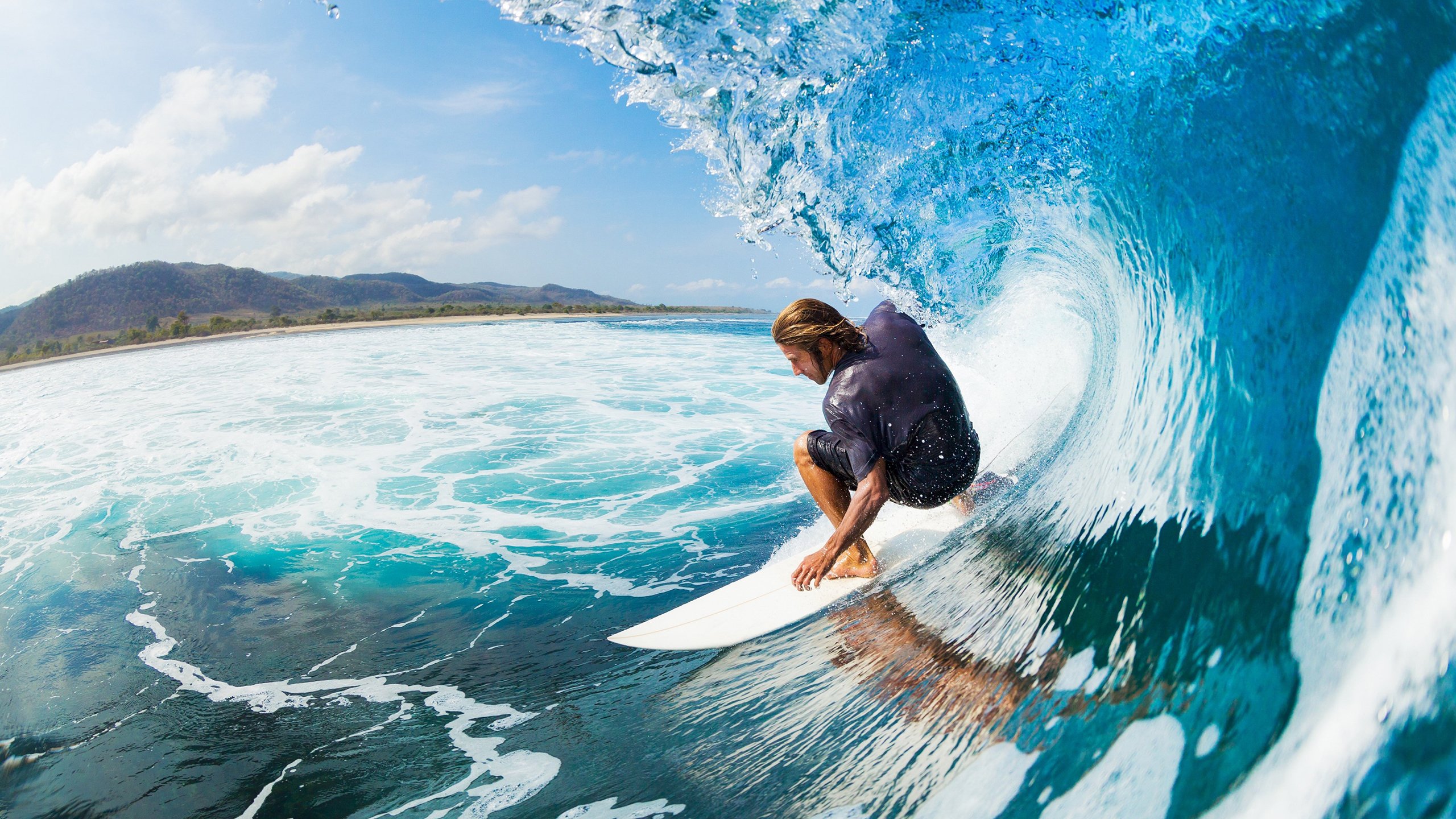 九游体育ios下载-“极速突破”——突破极限的经典超车瞬间，突破极限视频